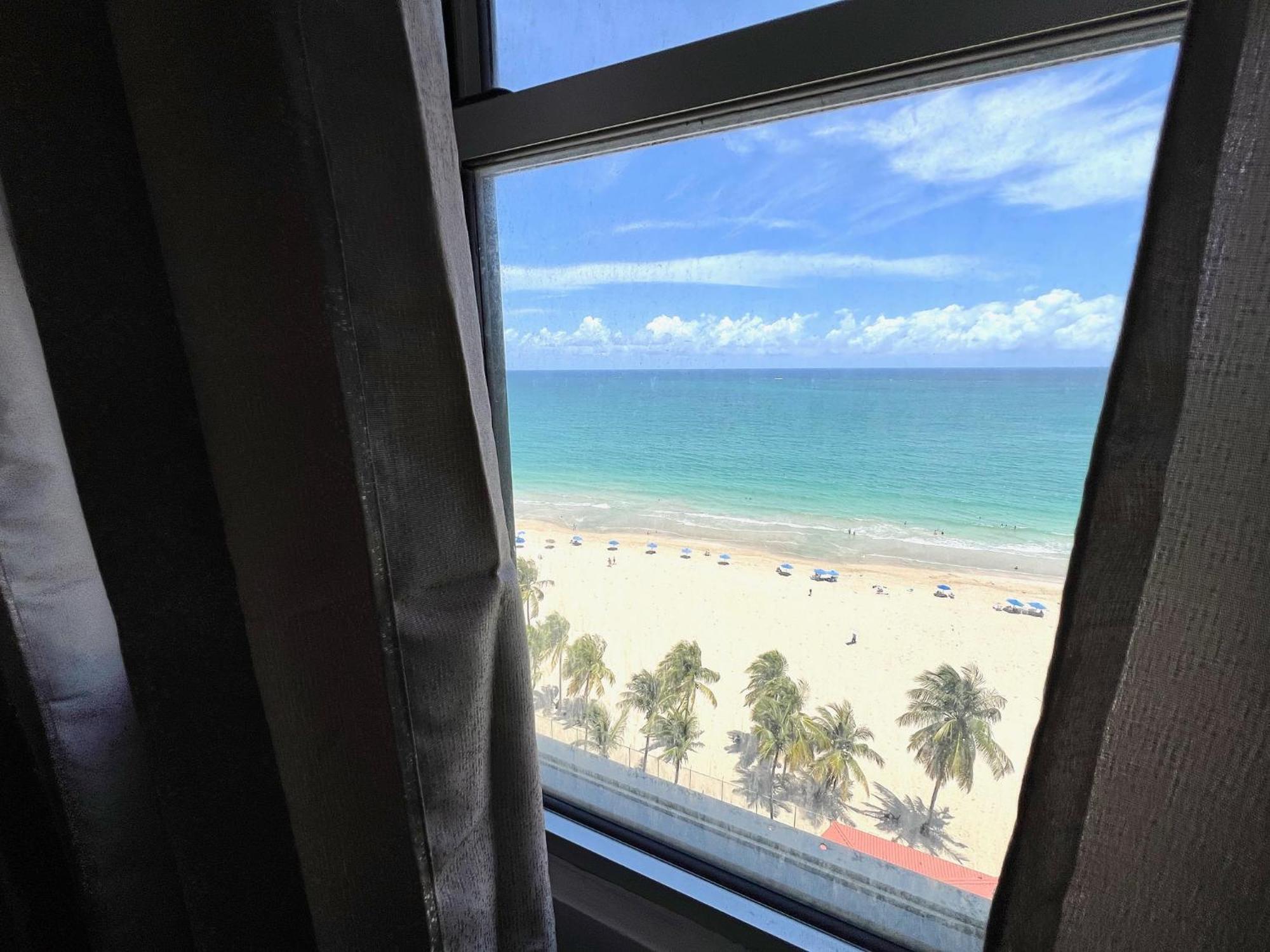 شقة Gorgeous Ocean View 1Br W/Beach Acess & Pool سان خوان المظهر الخارجي الصورة