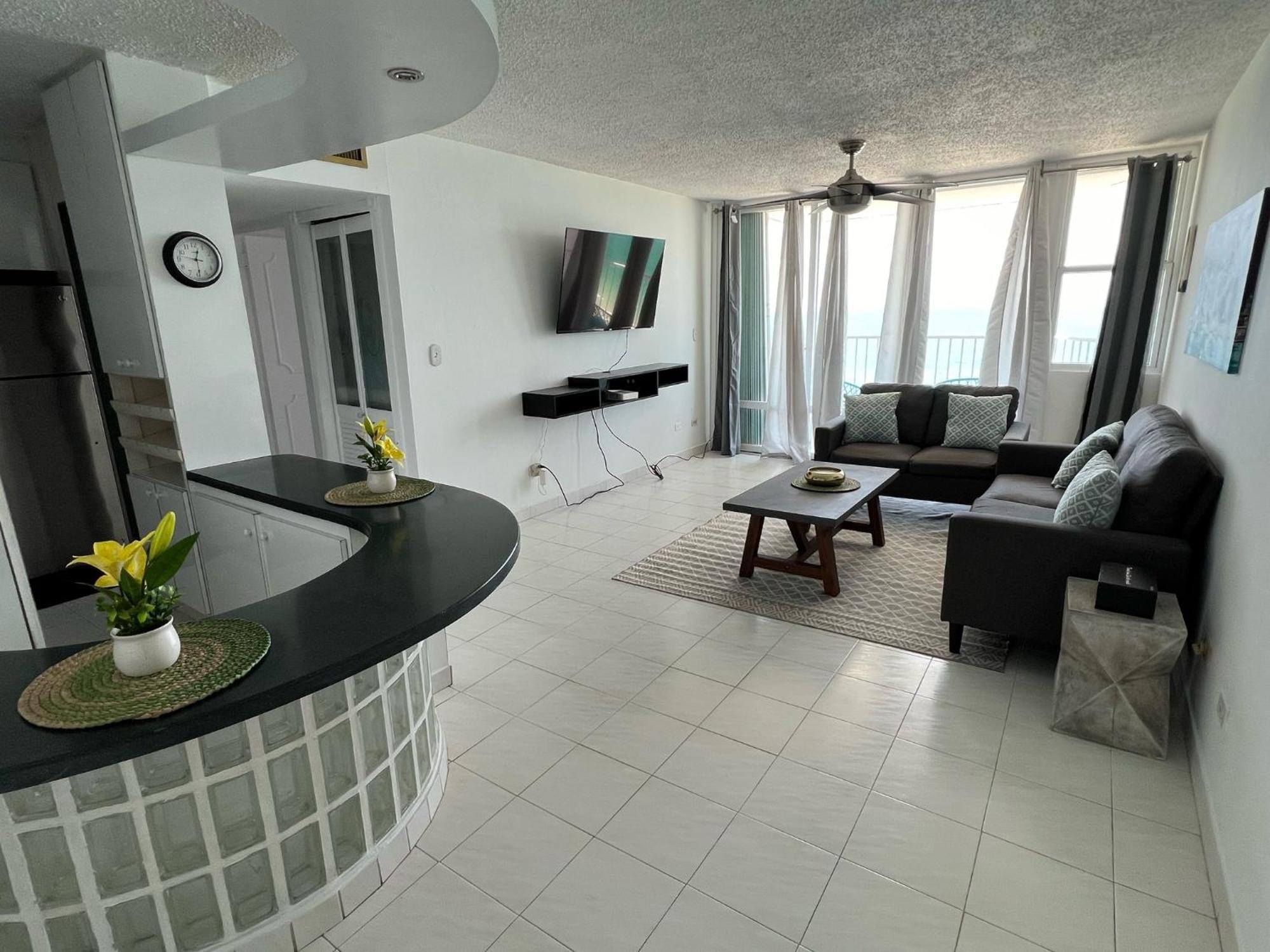 شقة Gorgeous Ocean View 1Br W/Beach Acess & Pool سان خوان المظهر الخارجي الصورة