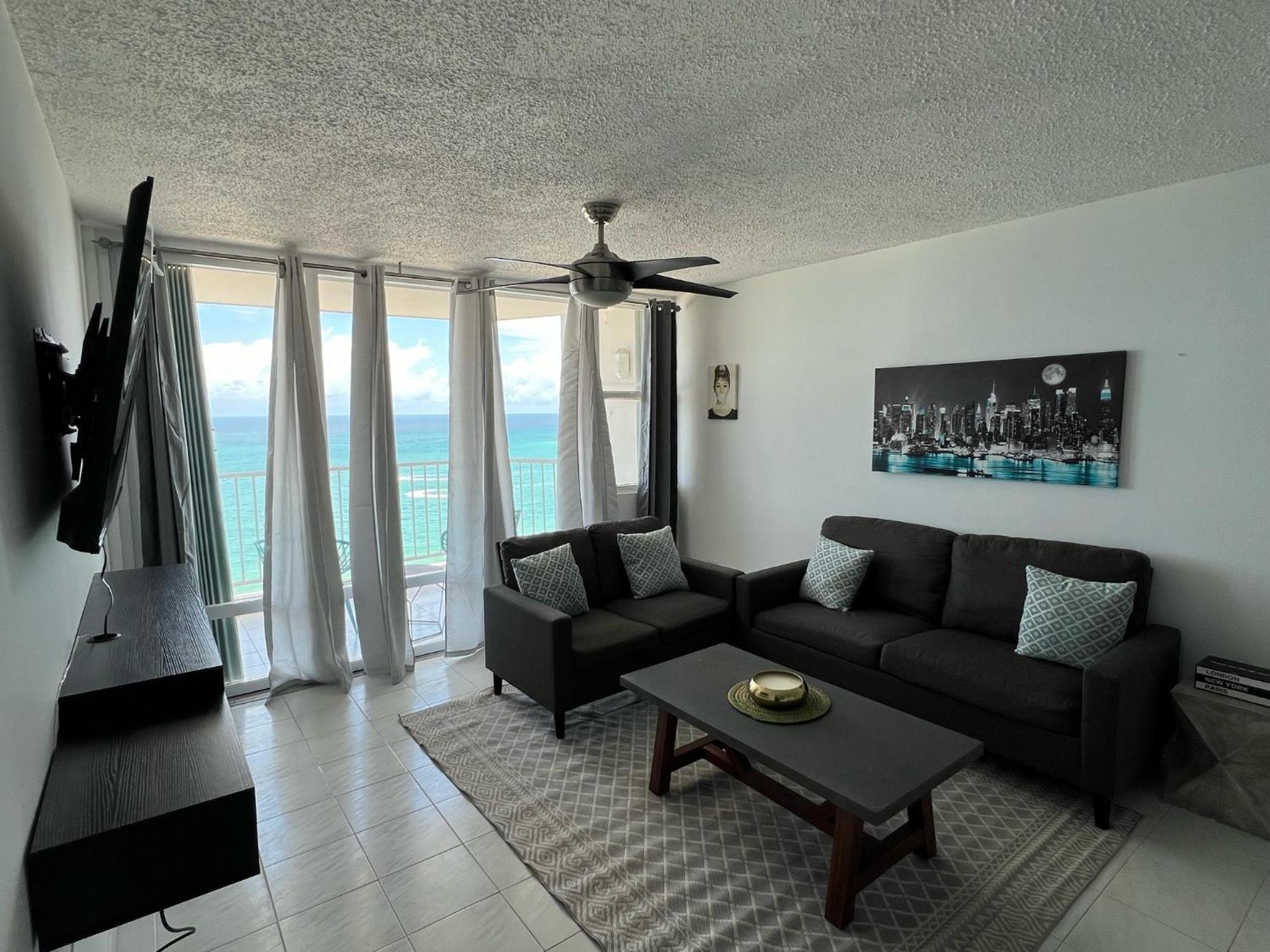 شقة Gorgeous Ocean View 1Br W/Beach Acess & Pool سان خوان المظهر الخارجي الصورة